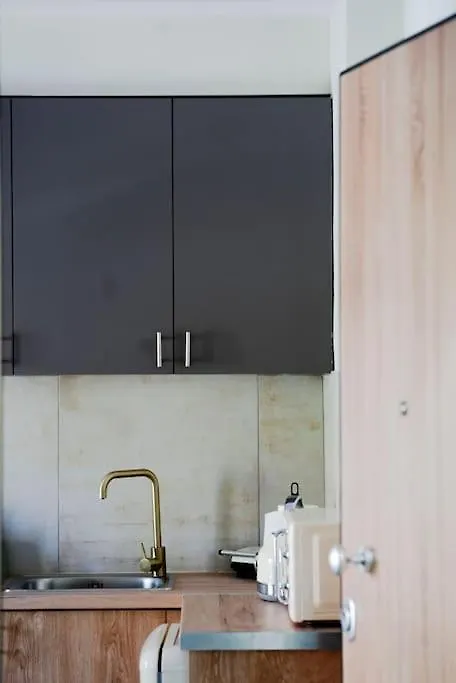 Coloris Aureus Room 塞萨洛尼基 0*,  希腊